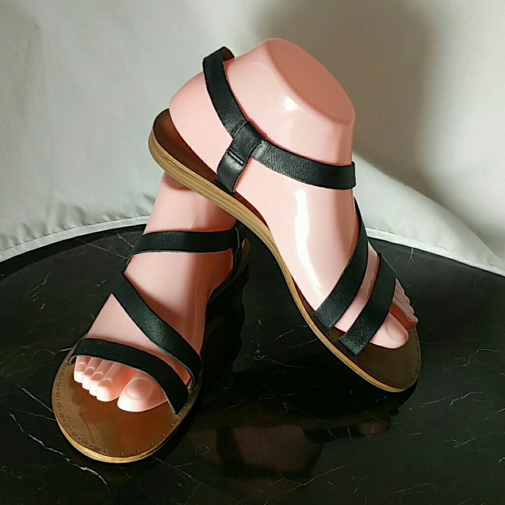 Lucky Brand Leather Strappy Sandals Sz 7.5 shoes
